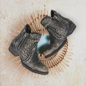 Corral Leather Ankle Booties Size 7.5 Women